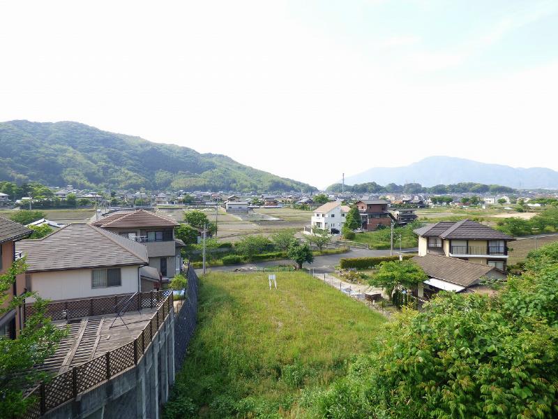 貫弥生が丘四丁目 物件紹介 ミクニ【392】売買｜中古マンション・一戸建て・住宅の不動産売買ならミクニ【392】へ